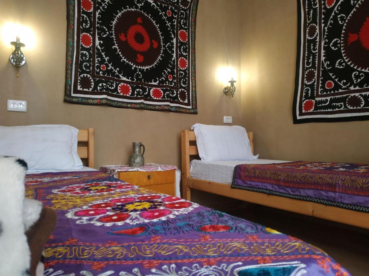 Azaliya Hostel Samarkand Exterior photo