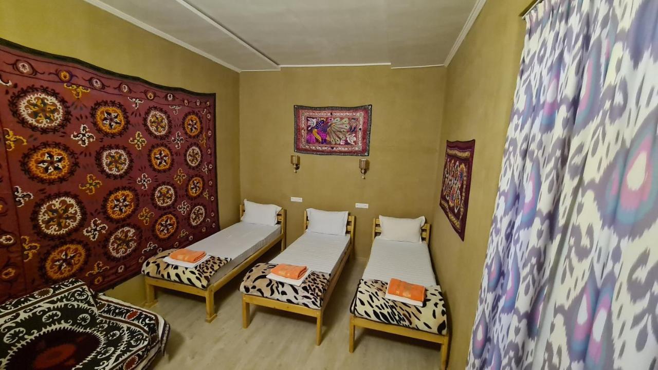 Azaliya Hostel Samarkand Exterior photo